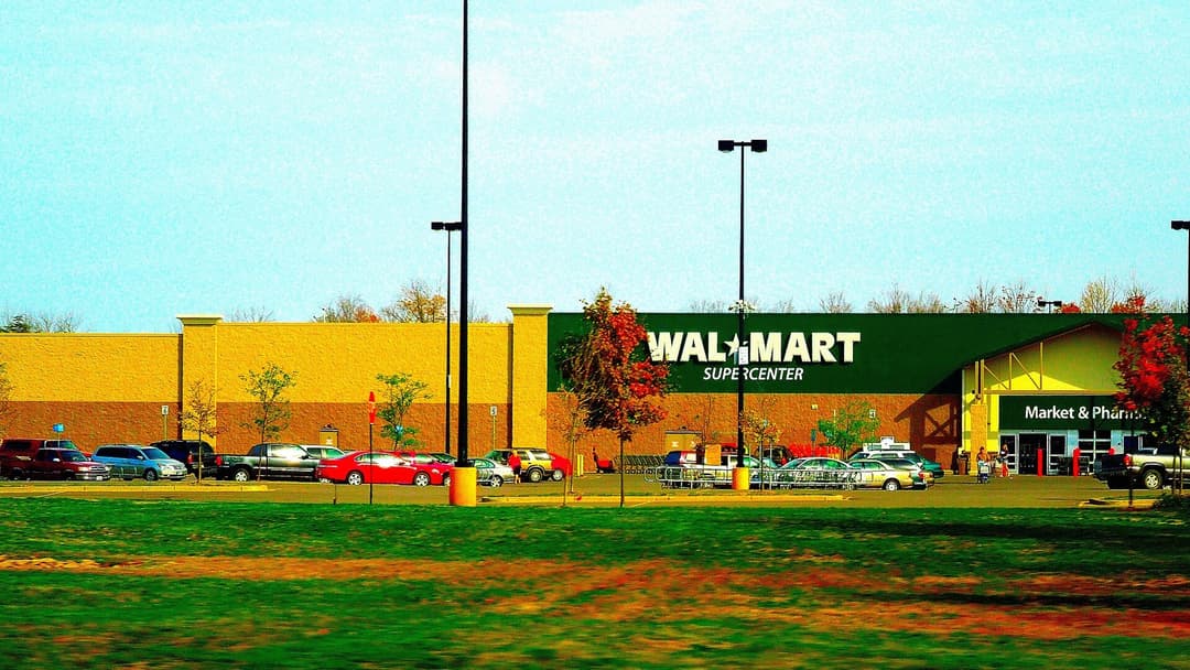 1. Walmart Holiday Meal Basket ($3.50/Person)