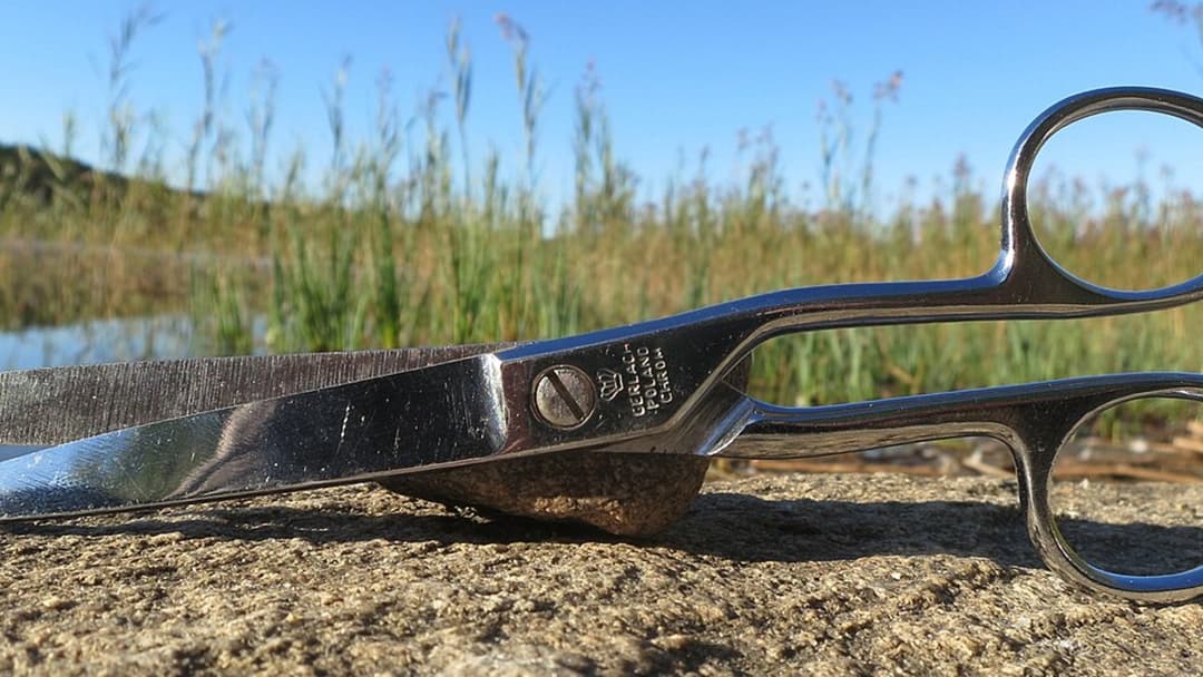 10. Egypt: Snapping Empty Shears