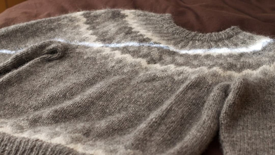 8. Iceland: Outdoor Winter Knitting