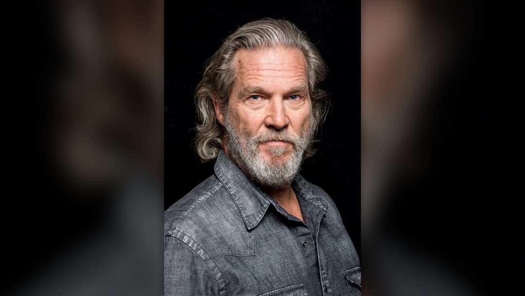8. Jeff Bridges And Susan Geston (49 Years)