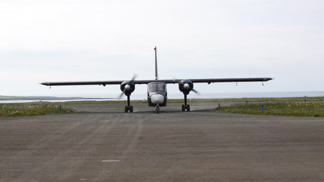 1. Westray To Papa Westray (1.7 Miles, 90 Seconds)