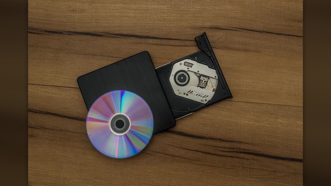 8. AOL Free Trial CD-ROMs In The Mail