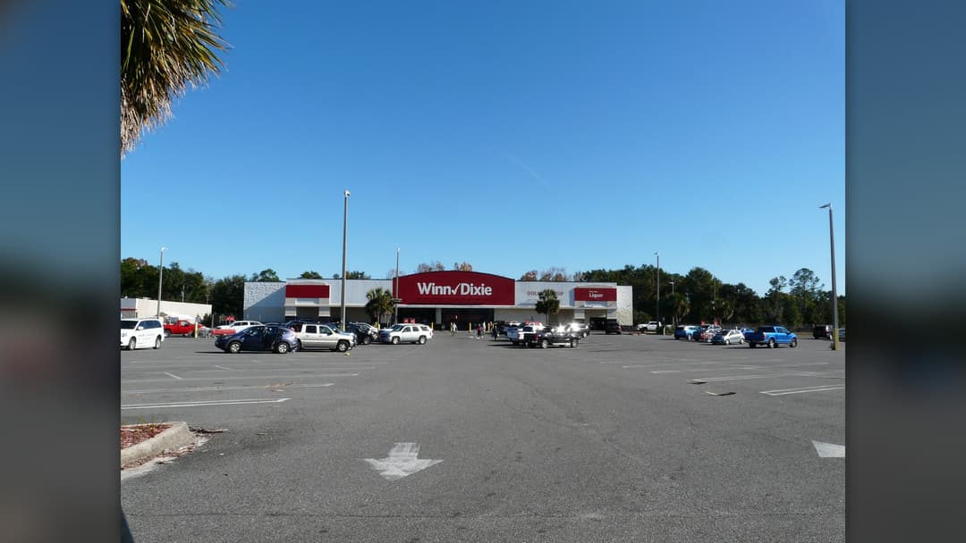 9. Winn-Dixie Cook-At-Home ($6.48/Person)