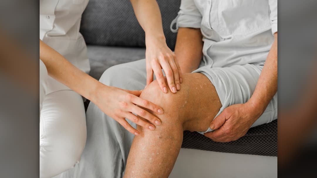 #10. It Reduces Physical Pain Sensitivity