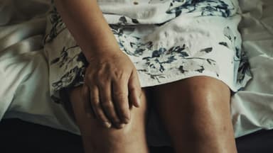 15 Reasons For Leg Cramps At Night While Sleeping—And How To Cure Them