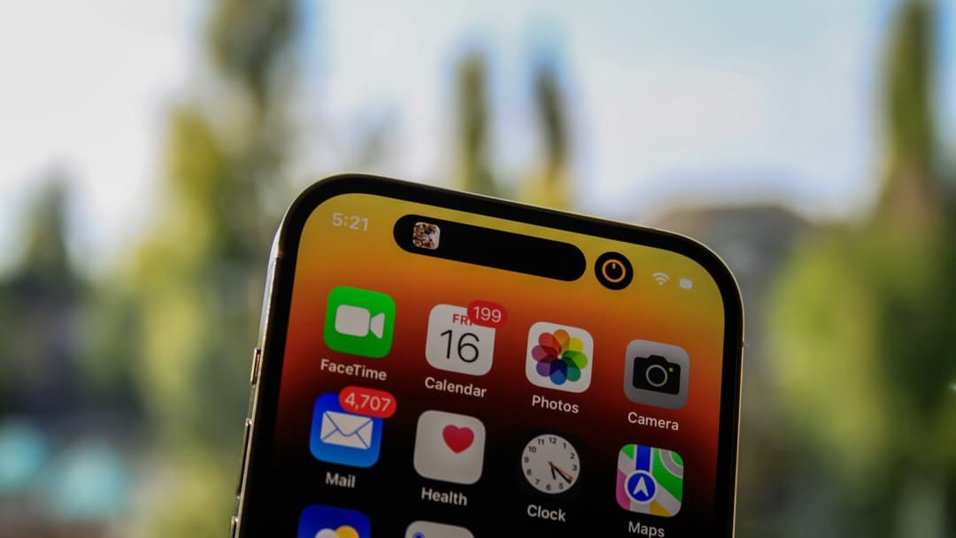 5. Dynamic Island Arrives On Mac