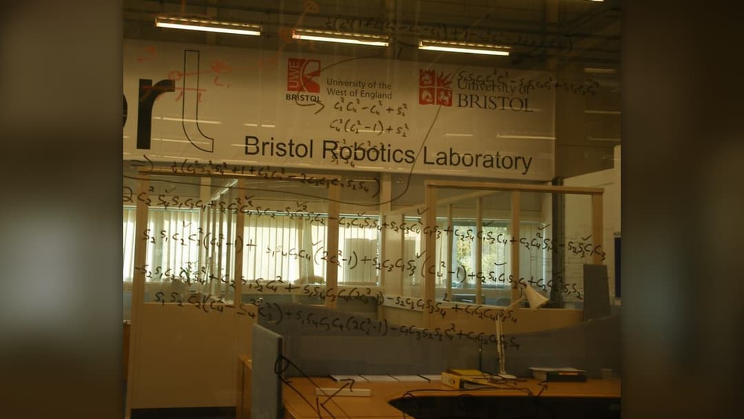 4. Autonomous Material Discovery Laboratories