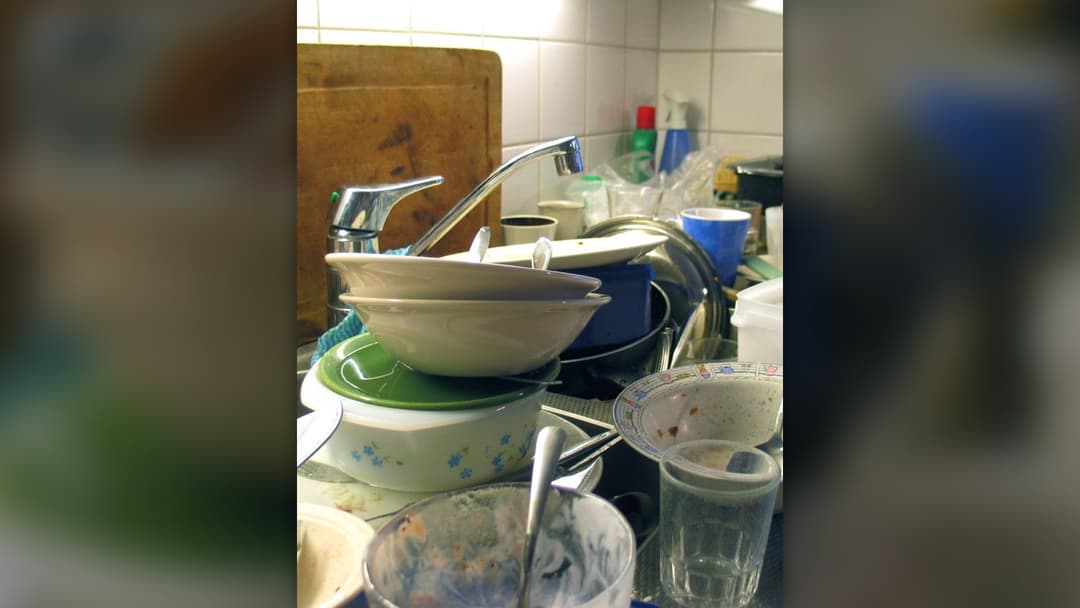 5. Leaving A Complete Mess In The Communal Kitchen