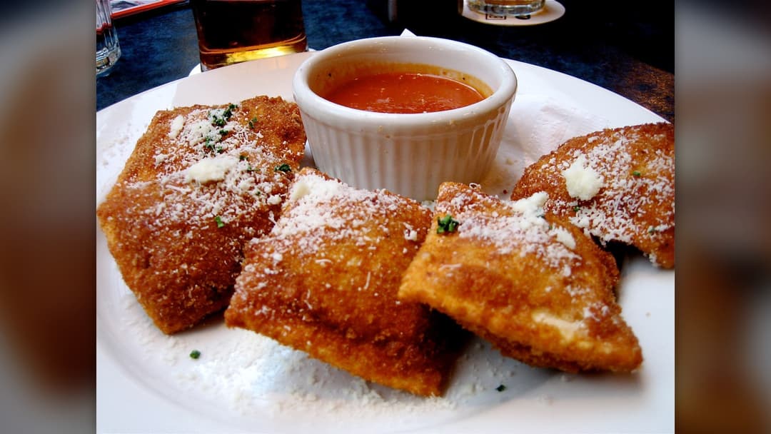 19. Toasted Ravioli (1940s)