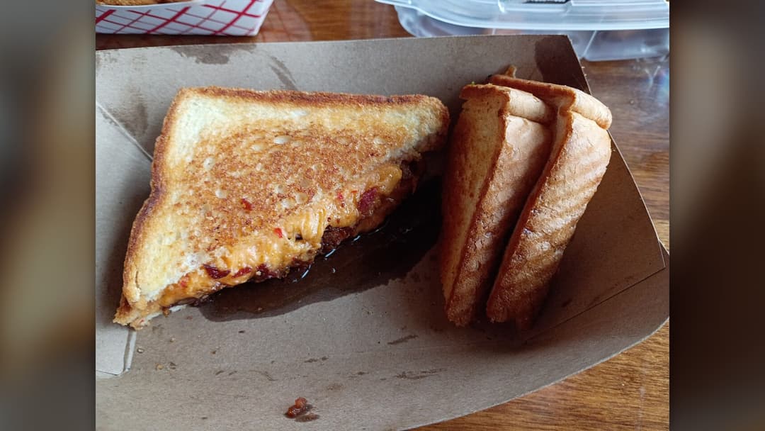 16. Grilled Cheese With Fruit Jam