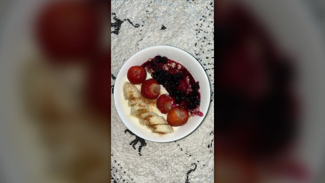 15. Flavored Low-Fat Fruit Yogurts