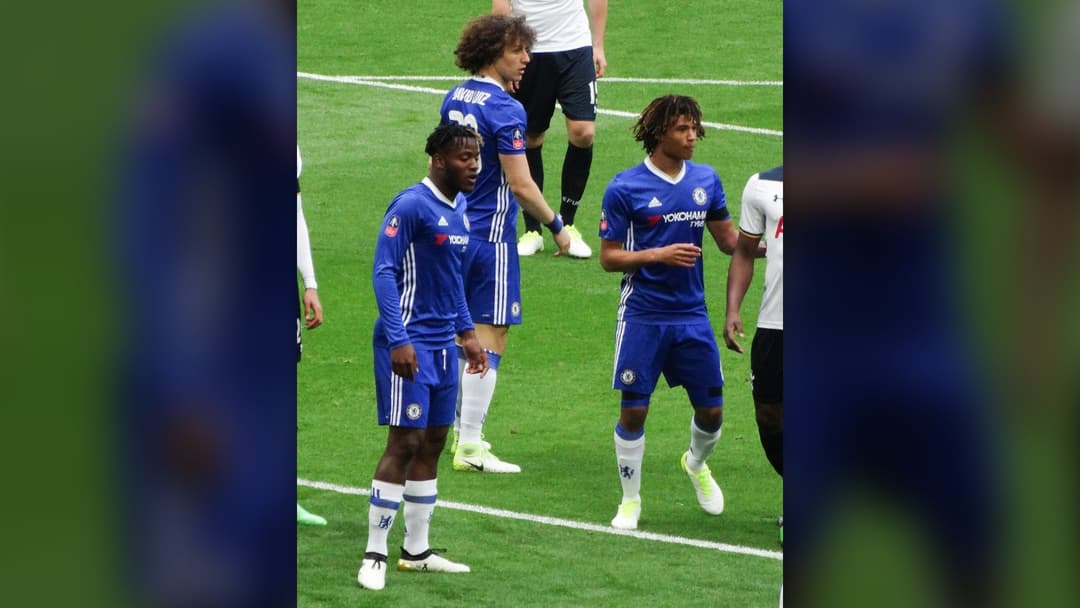 4. Nemanja Matić's Top-Corner Rocket In The 4-2 FA Cup Semi-Final (2017)
