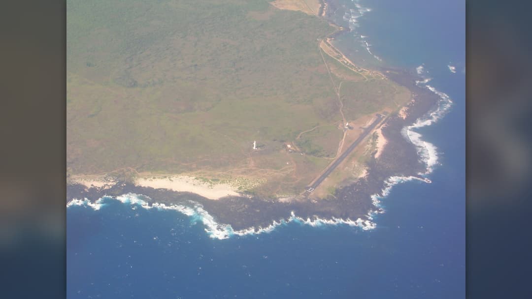 5. Hoolehua To Kalaupapa, Hawaii (9 Miles, 8 Minutes)