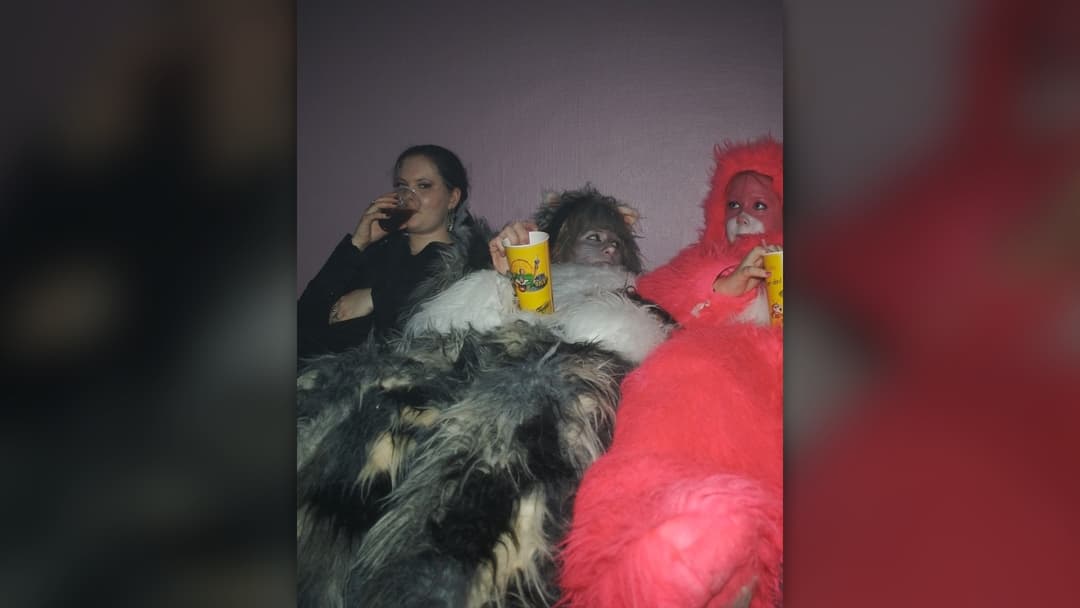 Original 1998 Furby animatronic toys