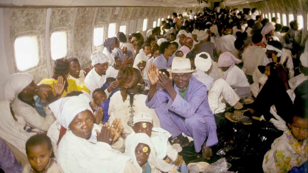 Ethiopian passengers crowded inside an El Al Boeing 747 during Operation Solomon in May 1991