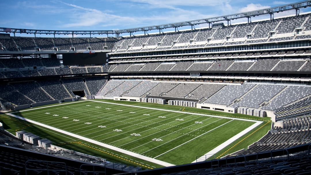 New York Giants And Jets Gameday