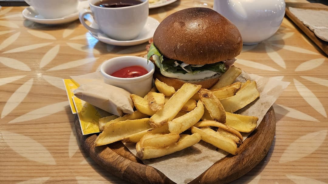 4. Fatty Red Meat Burgers And Steaks