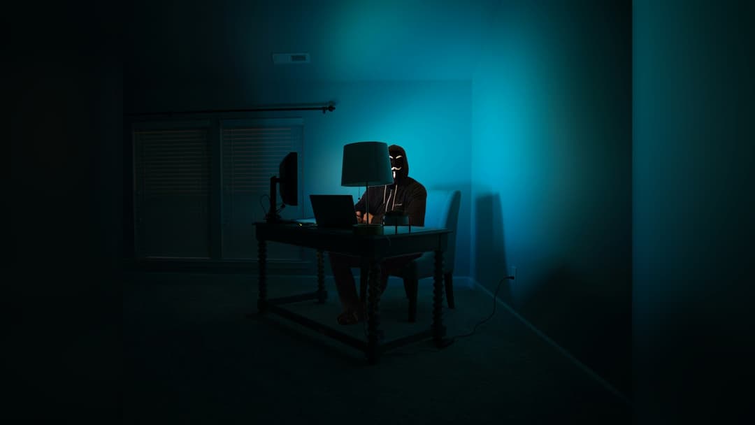 14. CVE-2026-109619 Leaves Stale Global Pointers Across Requests
