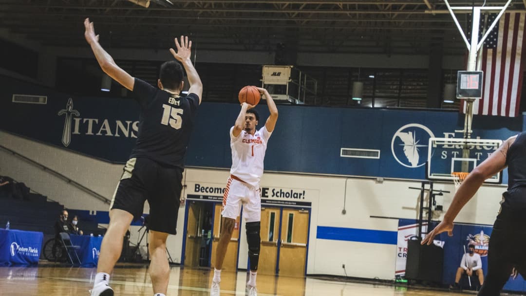 15. Zach Edey (7 Ft 4 In, Tie)