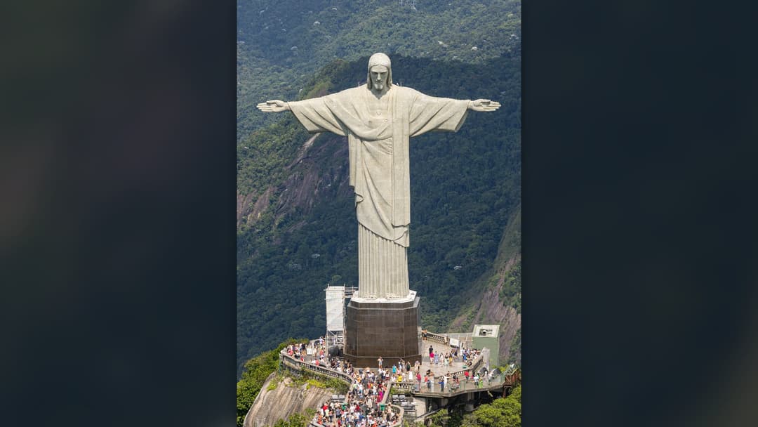 15. Christ The Redeemer