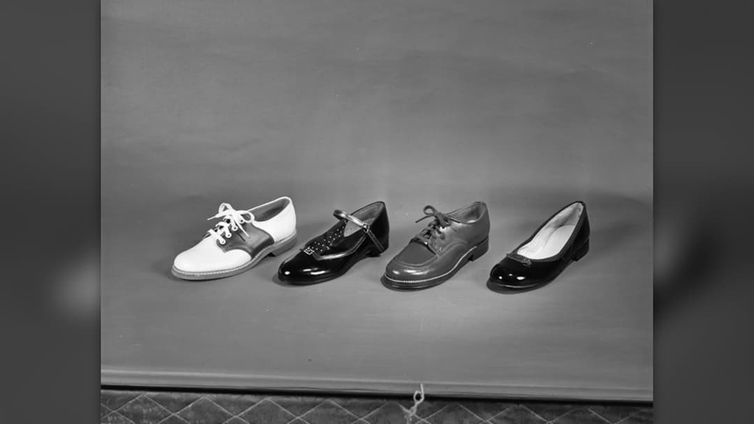 18. Two-Tone Leather Saddle Shoes With Bobby Socks