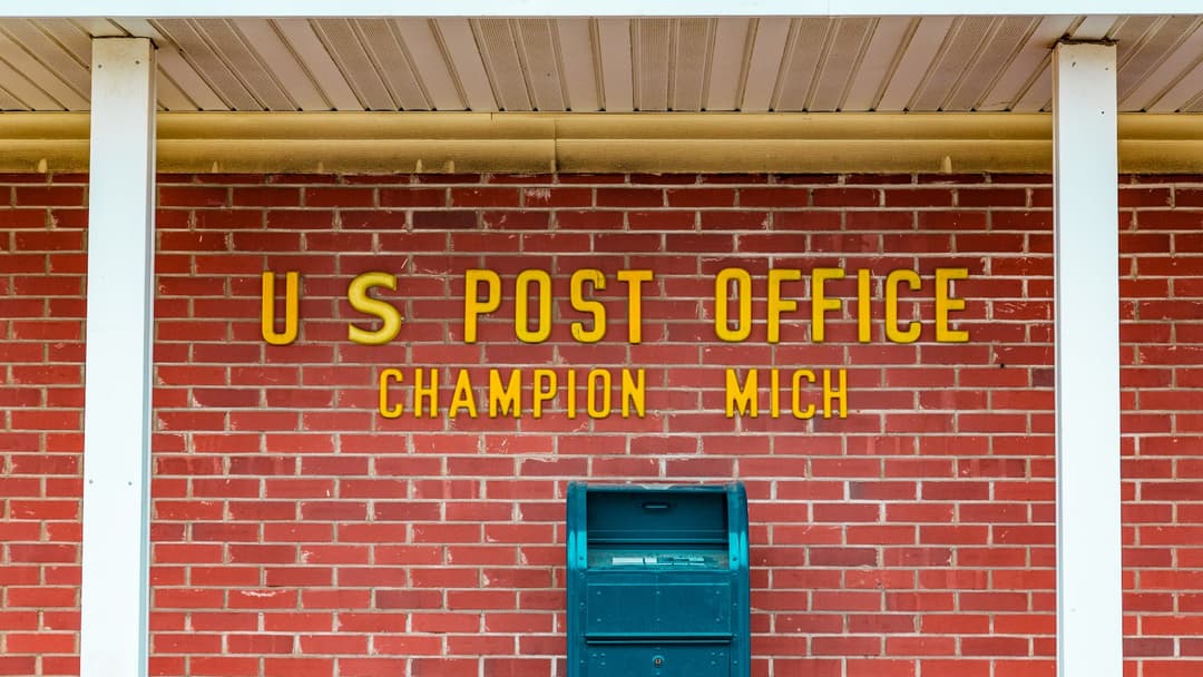 9. Mailing Handwritten Notes At Corner Mailboxes
