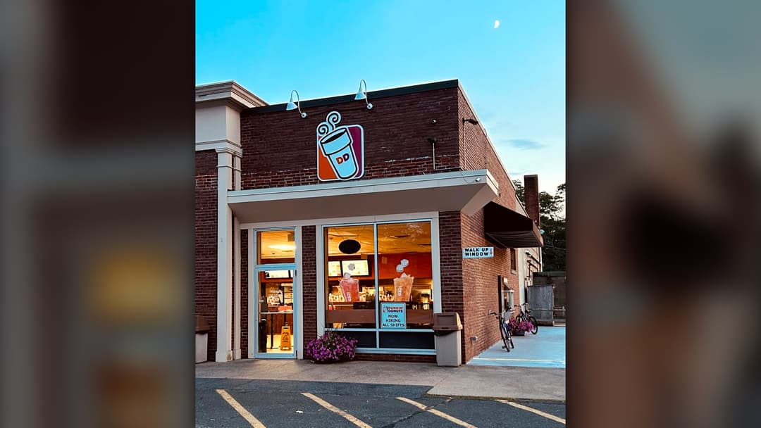 Exterior storefront photograph of Dunkin' location in the United States.