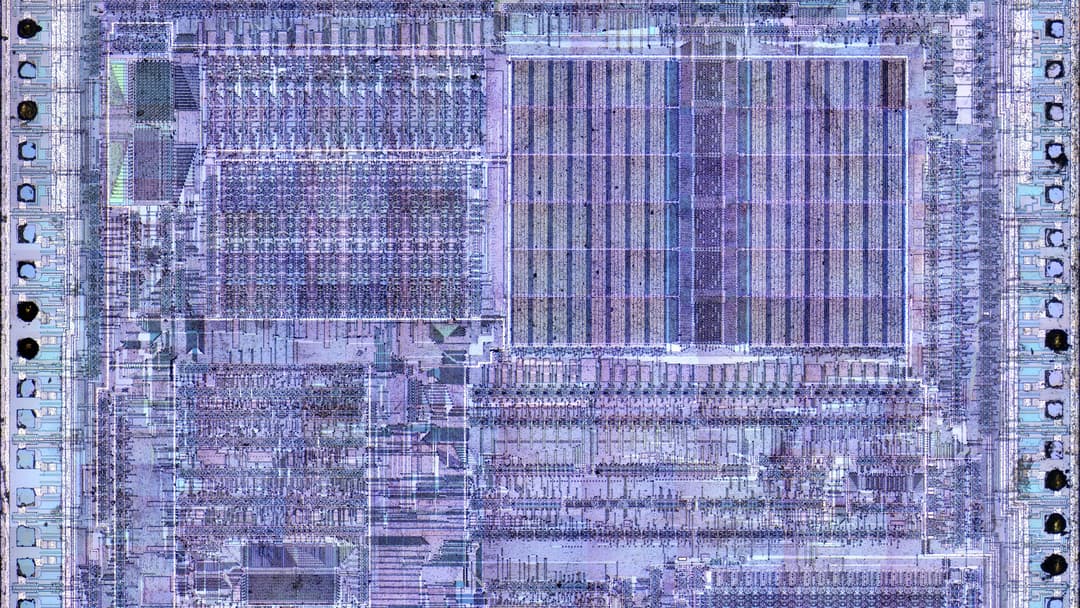 Scanning electron micrograph of nanoscale silicon transistor gates on an integrated microchip.