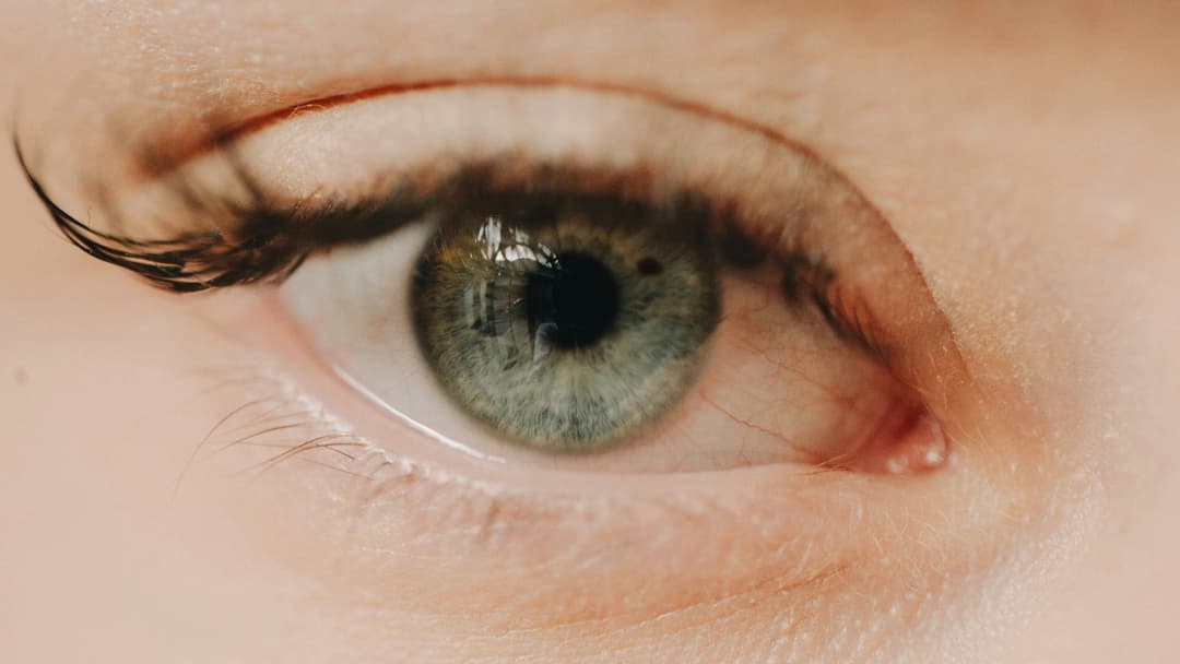 9. Green Eyes And Rayleigh Light Scattering
