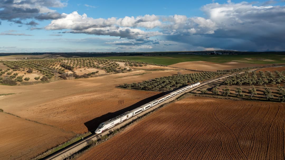 2. The Hybrid Train