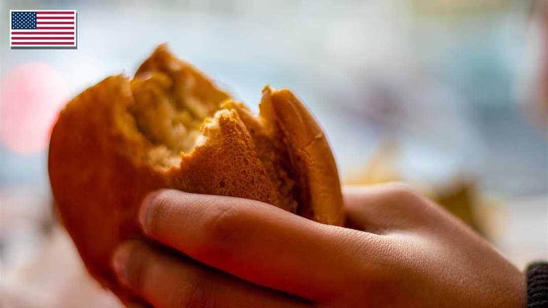 3. United States (3,875 Calories Per Day)