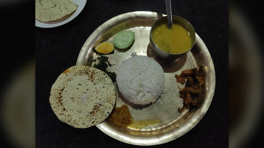 4. Red Lentil Dahl With Rice ($5.20)