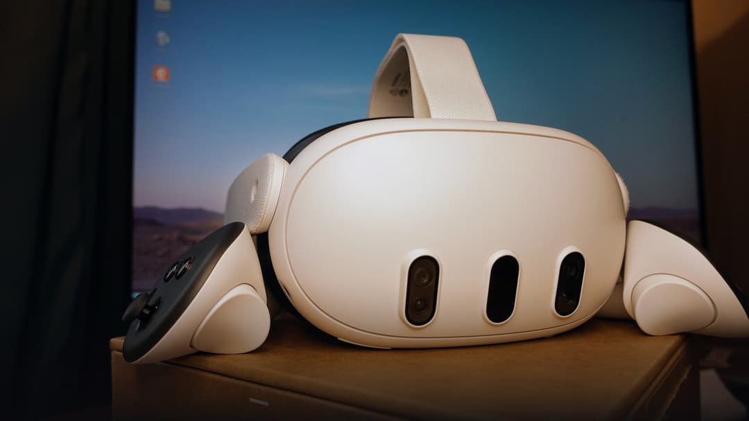 Front view of the Meta Quest headset highlighting the spatial tracking sensors and Horizon OS interface.