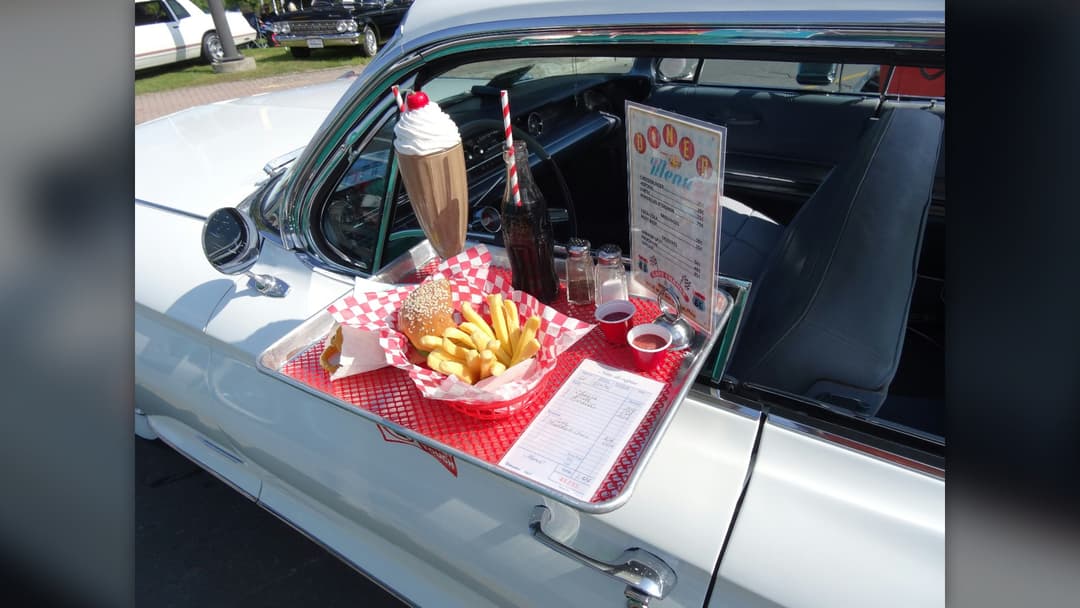 13. Drive-In Restaurants And Roller-Skating Carhops