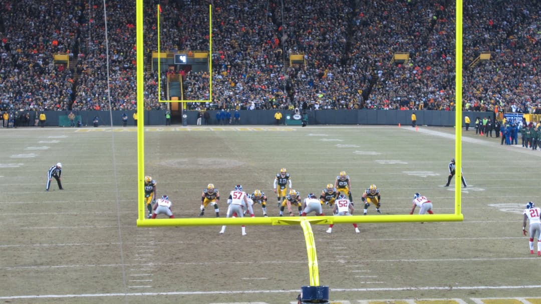 6. 2008 Giants At Packers (-1 Degree)