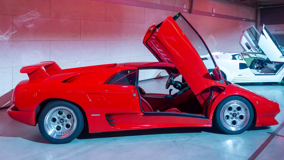 5. 1990 Lamborghini Diablo