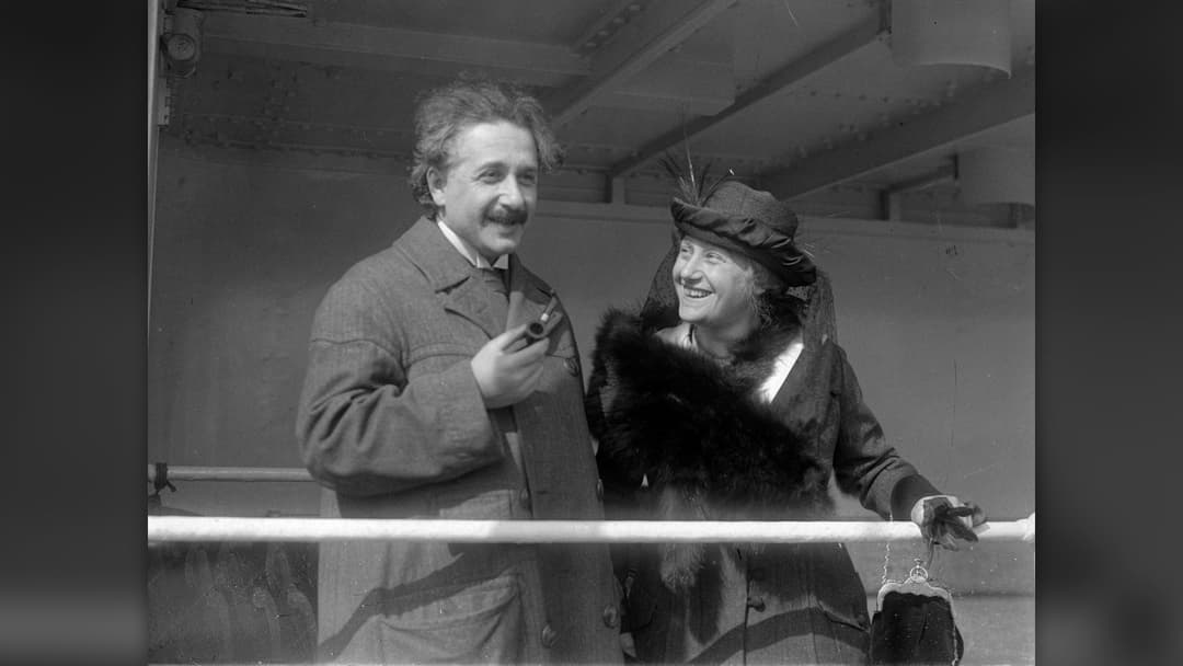 7. 1919: Courting His Stepdaughter Before Marrying Elsa