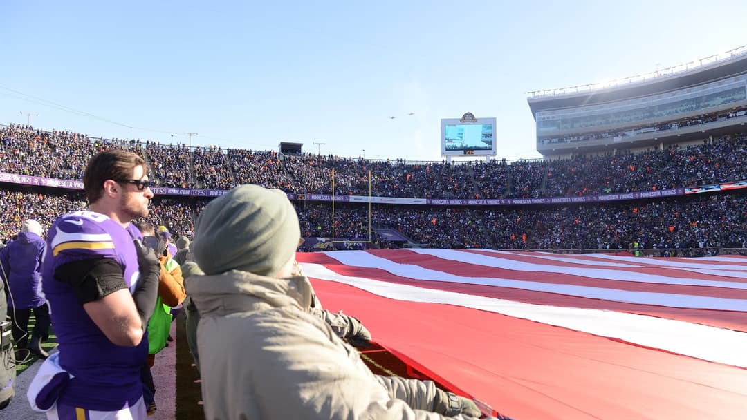 3. 2016 Seahawks At Vikings (-6 Degrees)